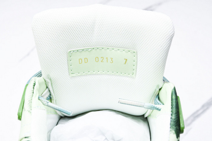 LV SNEAKER LOW FOR-LV96