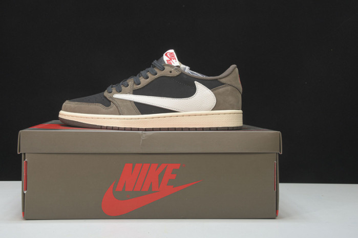 Travis Scott x Air Jordan 1 Low CQ4277-001