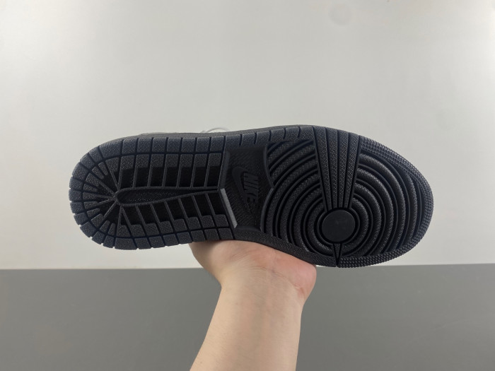 Travis Scott x Air Jordan 1 Low OG DM7866-202