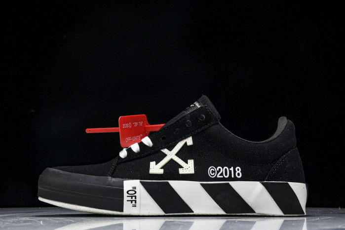 OF X  c/o Virgil Abloh Vulc Low Top 070902