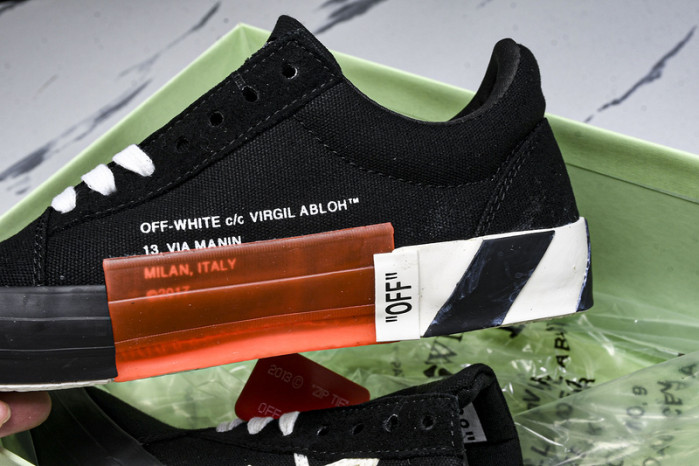 OF X  c/o Virgil Abloh Vulc Low Top 070902