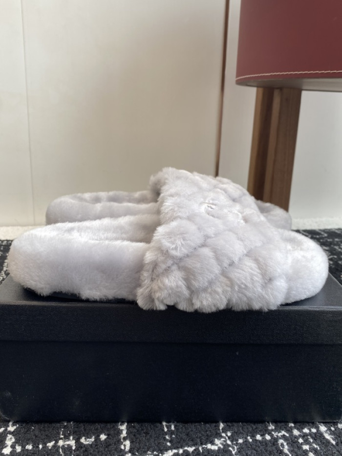 CH*NEL SLIPPERS