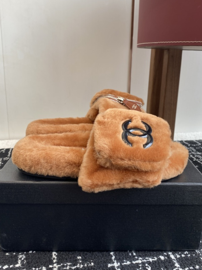 CH*NEL SLIPPERS