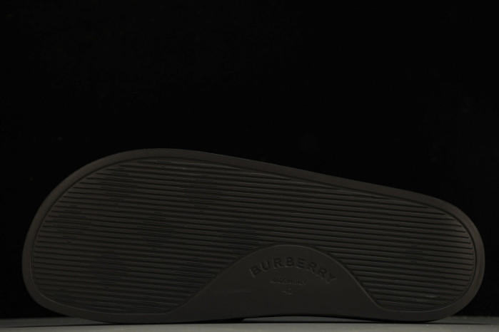 BURBERRY Slide