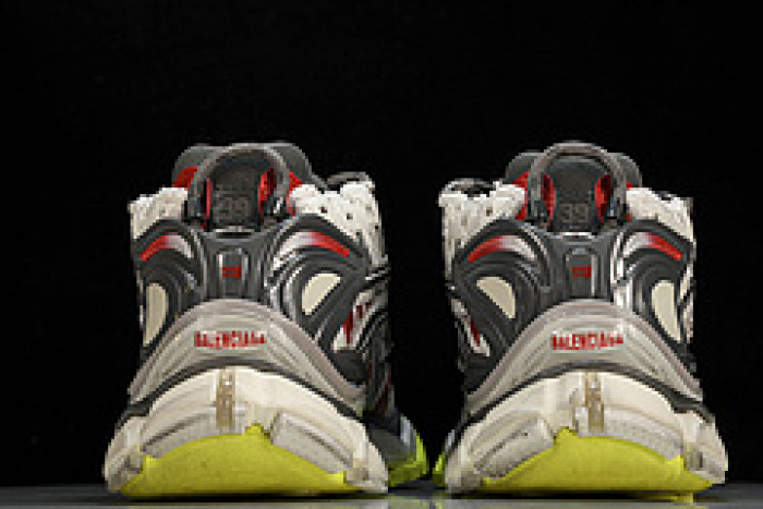 BLCG RUNNER   081801