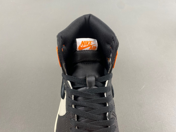 Air Jordan 1 Satin “Shattered Backboard”  AV3725-010