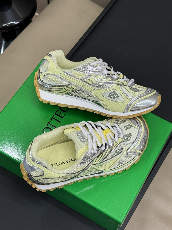 bo*te*ga Ve*ne*ta orbit sneaker