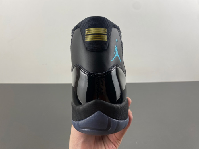 Air Jordan 11 “Gamma” CT8012-047 ( New)