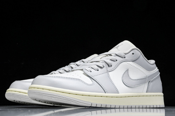 Air Jordan 1 Low DC0774-103