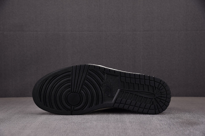 Air Jordan 1 Retro Low OG Mocha  CZ0790-102