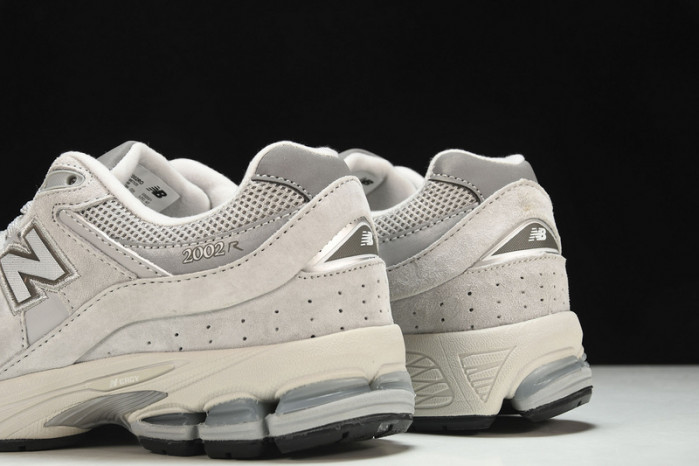 New Balance yeeshoes ML2002RO