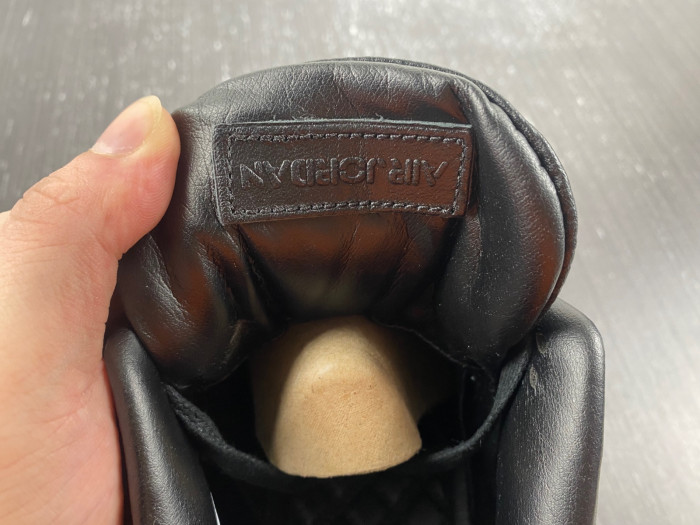 Air Jordan 4 Premium Black  819139-010