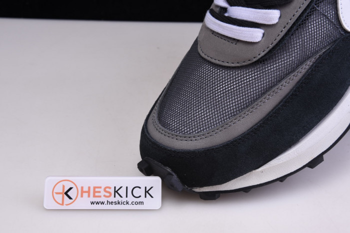 Sacai Nike LDWaffle Black Anthracite White BV0073-001