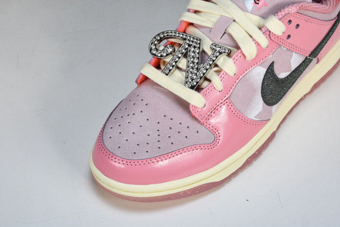 Nike  Dunk Low LX“Hot Punch and Pink Foam”  FN8927-621