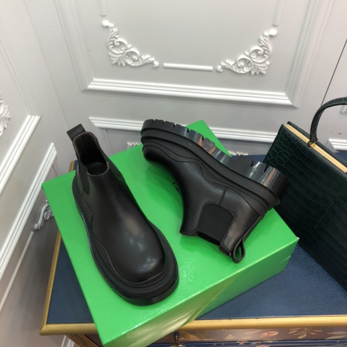 botega Ve*ne*ta boots