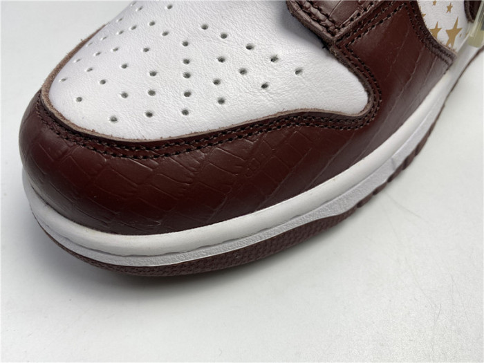 nike sb dunk low S*p*e stars barkroot brown (2021)  dh3228-103