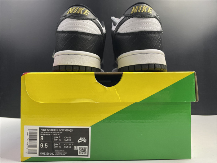 nike sb dunk low S*p*e stars black (2021)  dh3228-102