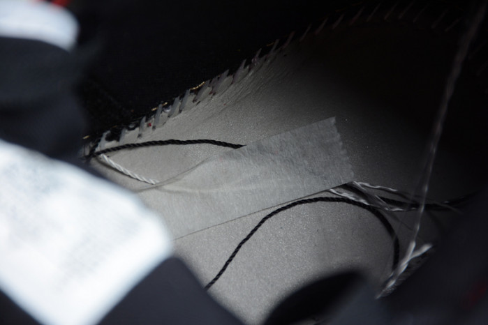 Air Jordan 1 Mid Chicago Toe 554724-069