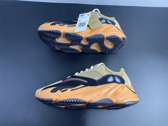 Adidas Yeezy Boost 700 Enflame Amber GW0297