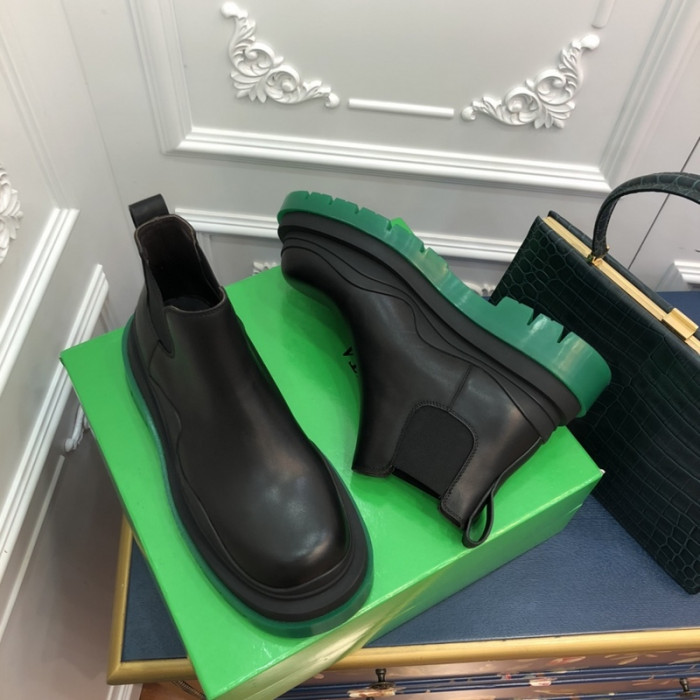 botega Ve*ne*ta boots