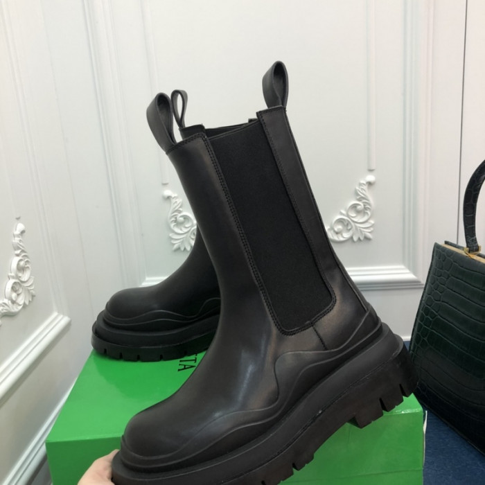 botega Ve*ne*ta boots