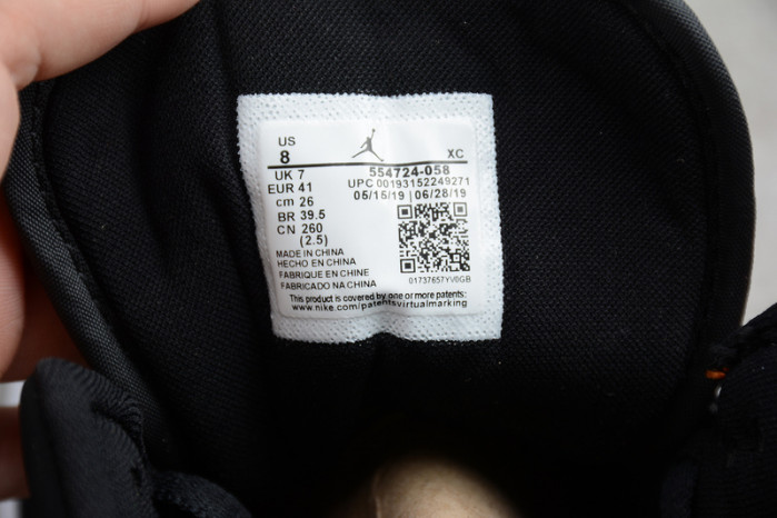 AIR JORDAN 1 MID SHATTERED BACKBOARD 554724-058