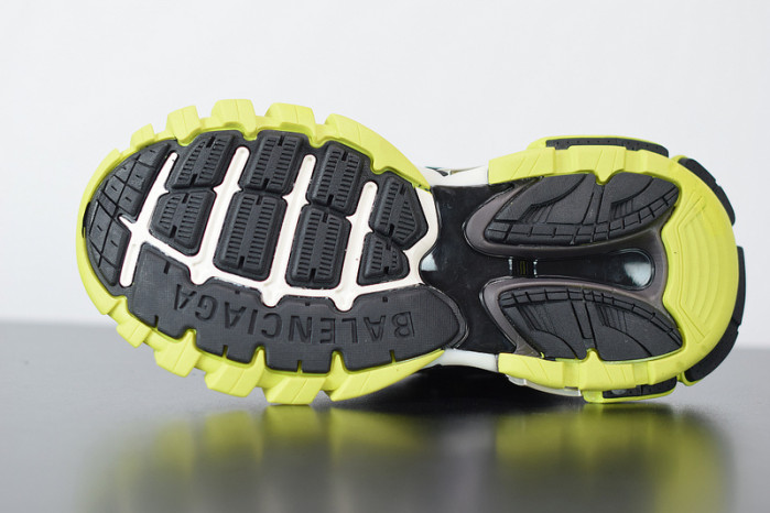 BLCG Track.2 black fluorescent and yellow 570391 W2GN3 1022