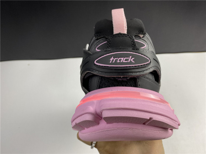BLCG Track Trainer pink and black lighted 542023 W3AC1 1050