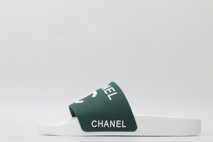 CH*NEL SLIPPERS
