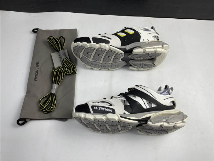 BLCG Track Trainer Black White Yellow 542023 W1GB1 2257