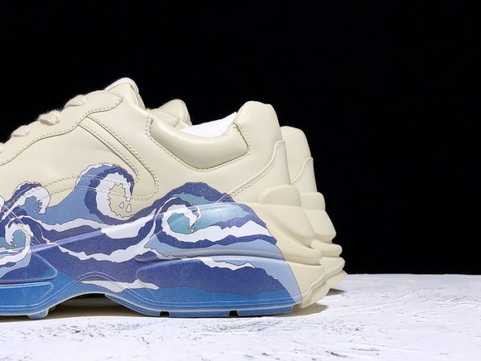 G*u*i trainer sneaker  576052 drw00 9522