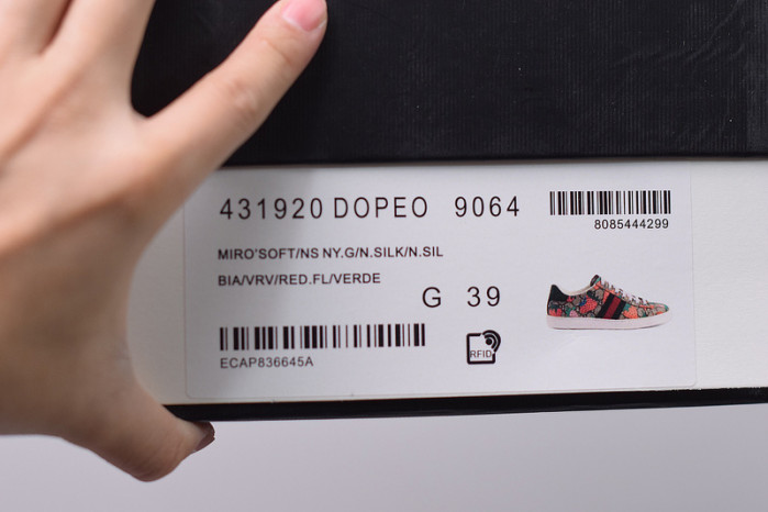 G*u*i ace embroidered low-top sneaker 431920 dopeo 9064